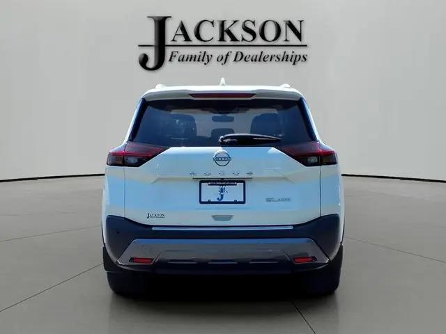 2023 Nissan Rogue SL Intelligent AWD