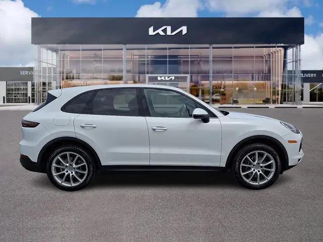 2019 Porsche Cayenne Cayenne
