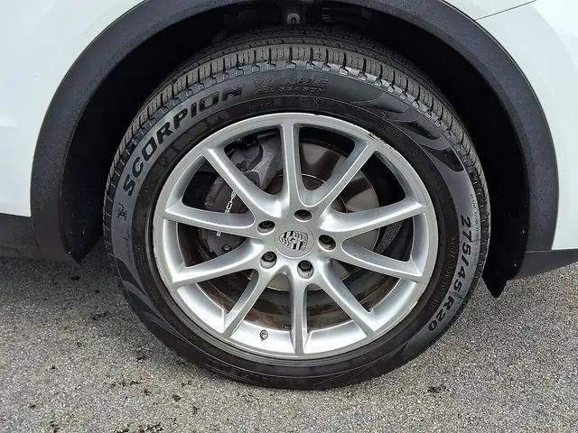 2019 Porsche Cayenne Cayenne