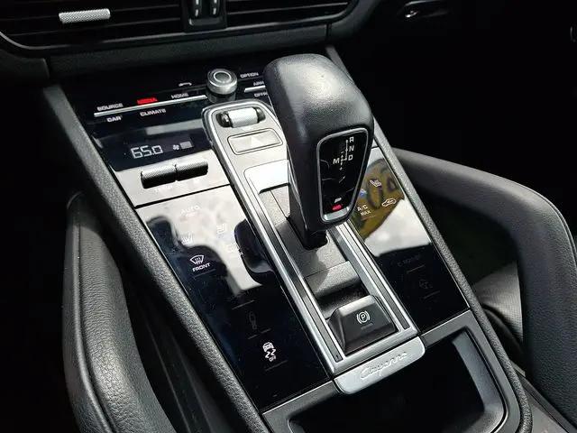 2019 Porsche Cayenne Cayenne