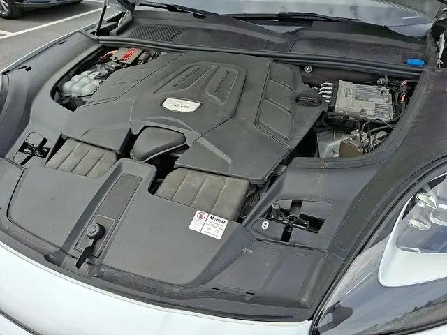 2019 Porsche Cayenne Cayenne