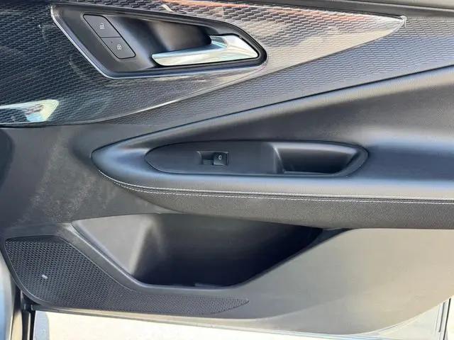 2024 Chevrolet V Blazer eAWD 2LT