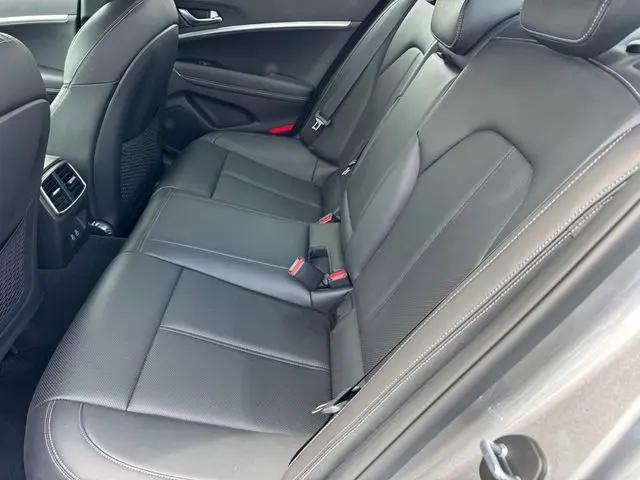 2026 Genesis G70 2.5T RWD