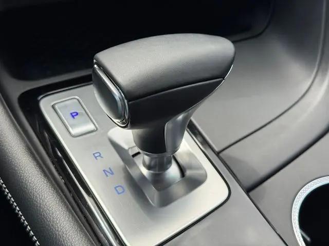 2026 Genesis G70 2.5T RWD