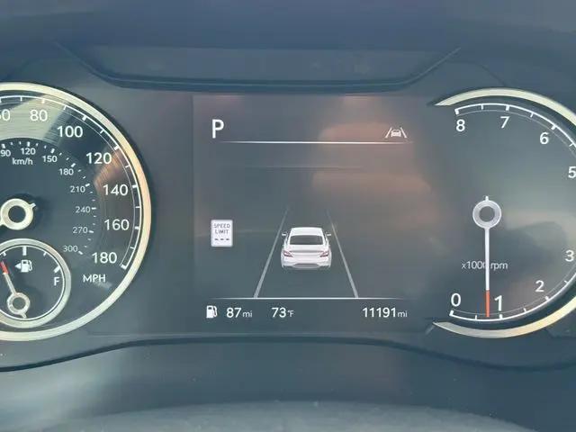 2026 Genesis G70 2.5T RWD