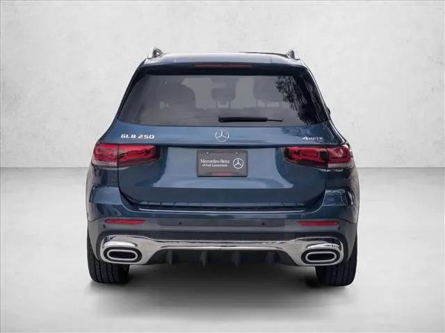 2022 Mercedes-Benz GLB 4MATIC