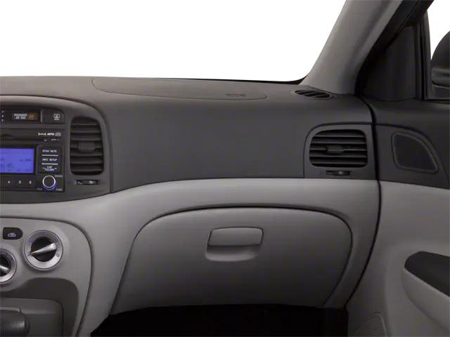 2010 Hyundai Accent GLS