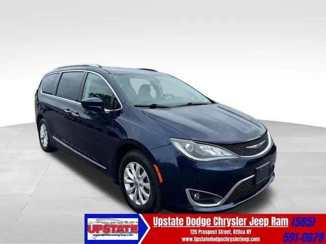 2019 Chrysler Pacifica Touring L for sale in Attica, NY