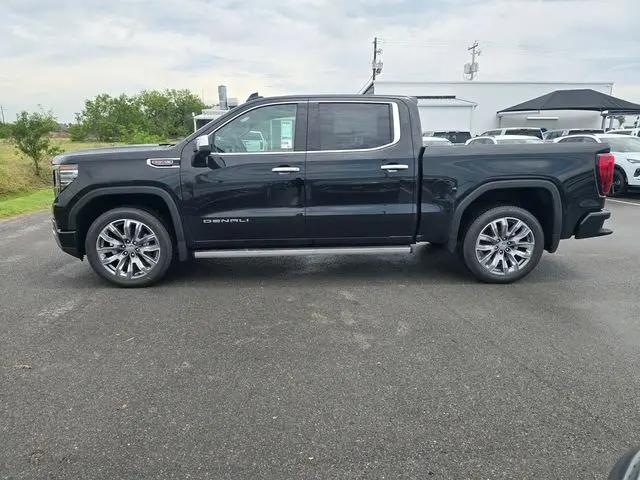 2026 GMC Sierra 1500 Crew Cab, Short Bed, Denali, 4WD