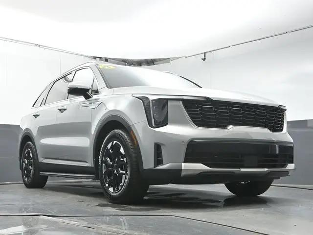 2025 Kia Sorento S