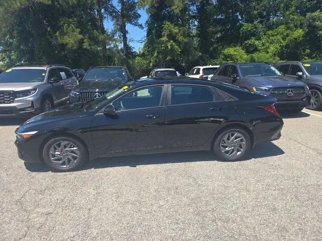 2026 Hyundai Elantra Hybrid Blue