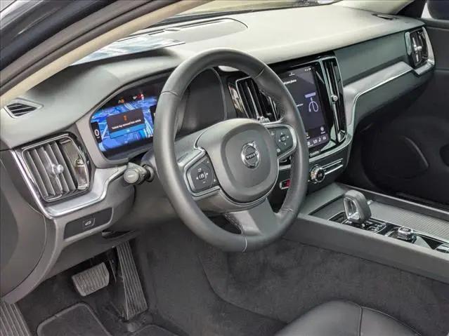 2024 Volvo S60 B5 Core Dark Theme