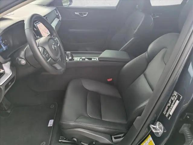 2024 Volvo S60 B5 Core Dark Theme