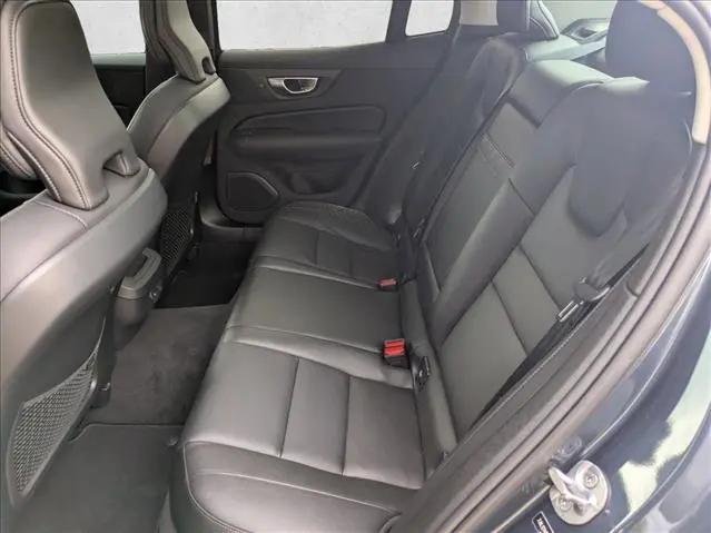 2024 Volvo S60 B5 Core Dark Theme
