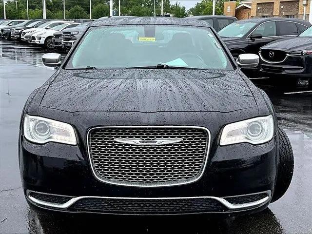 2019 Chrysler 300 Touring