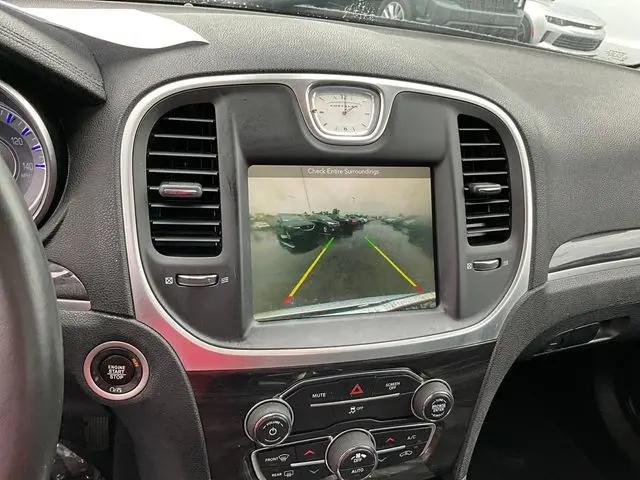 2019 Chrysler 300 Touring