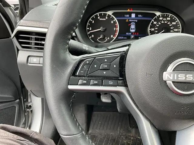 2025 Nissan Altima SL FWD
