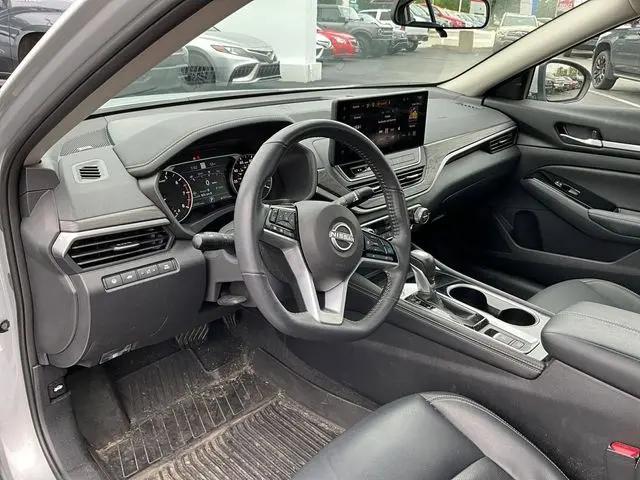 2025 Nissan Altima SL FWD