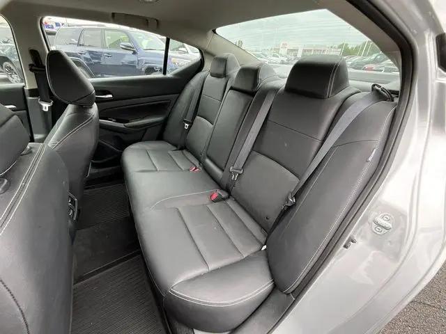 2025 Nissan Altima SL FWD