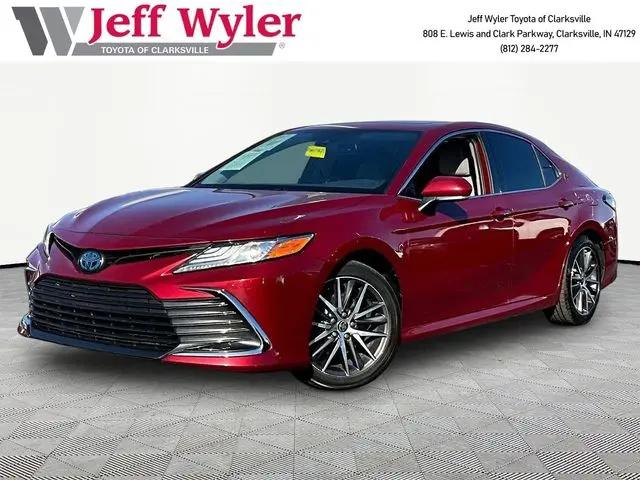 2022 Toyota Camry XLE Hybrid for sale in Clarksville, IN