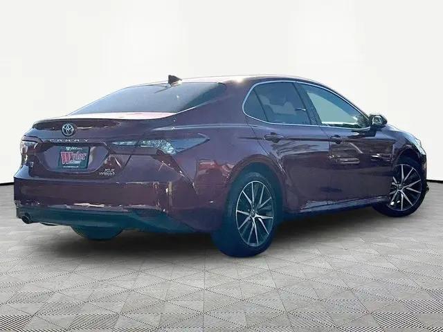 2022 Toyota Camry XLE Hybrid