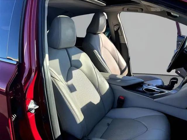 2022 Toyota Camry XLE Hybrid