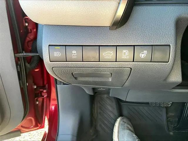 2022 Toyota Camry XLE Hybrid
