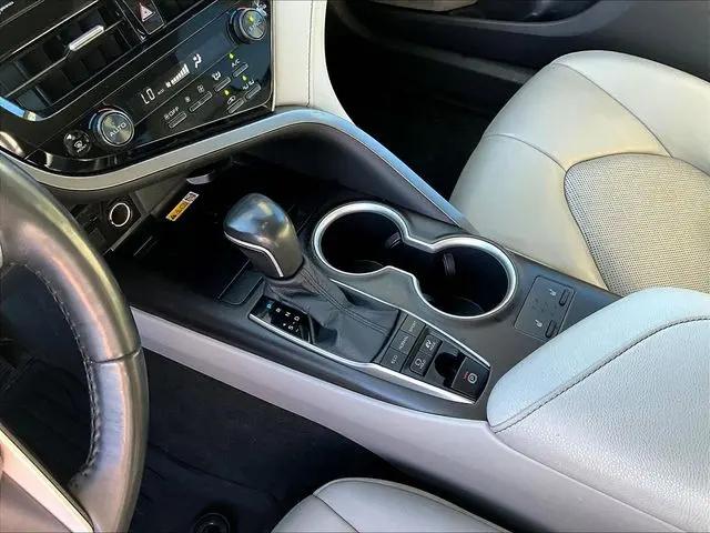 2022 Toyota Camry XLE Hybrid