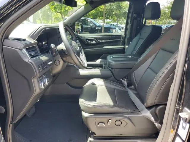 2023 GMC Yukon XL 4WD Denali