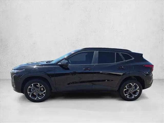 2025 Chevrolet Trax FWD LT