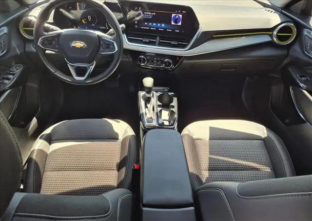 2025 Chevrolet Trax FWD LT