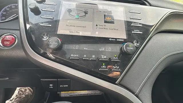 2019 Toyota Camry SE