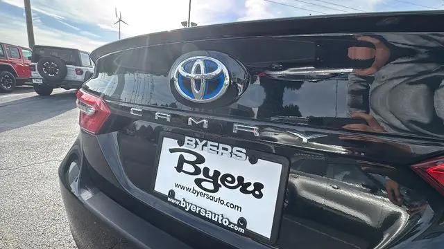 2019 Toyota Camry SE