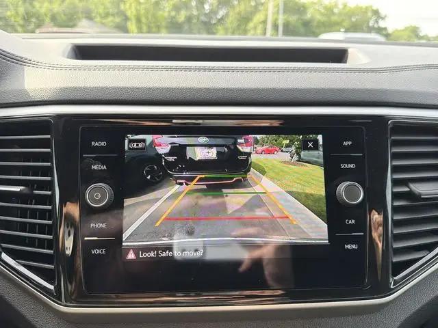 2023 Volkswagen Atlas Cross Sport 3.6L V6 SE w/Technology