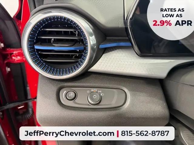 2026 Chevrolet Trax FWD LT