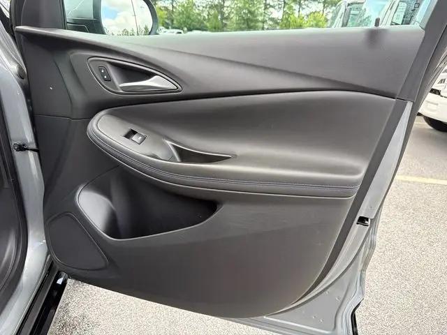 2025 Buick Encore GX Sport Touring FWD