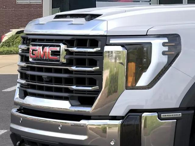 2026 GMC Sierra 3500HD Crew Cab, Long Bed, SLT Dual Rear Wheel, 4WD