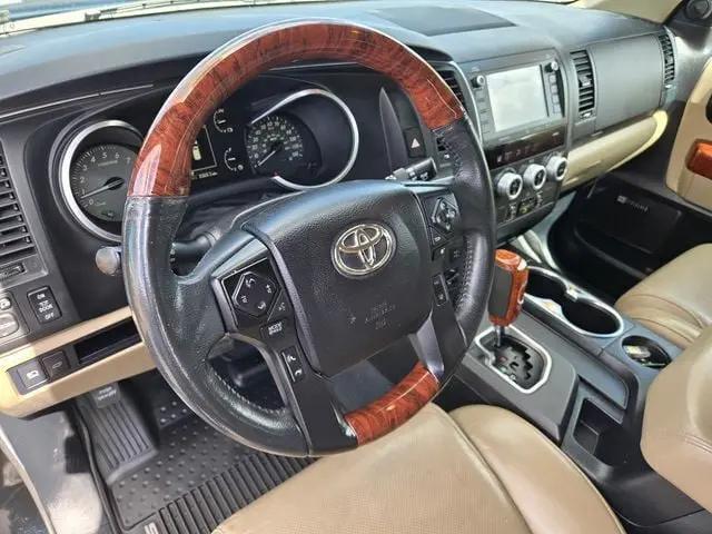2022 Toyota Sequoia Platinum
