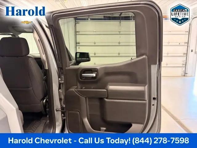 2021 Chevrolet Silverado 1500 4WD Crew Cab Short Bed LT