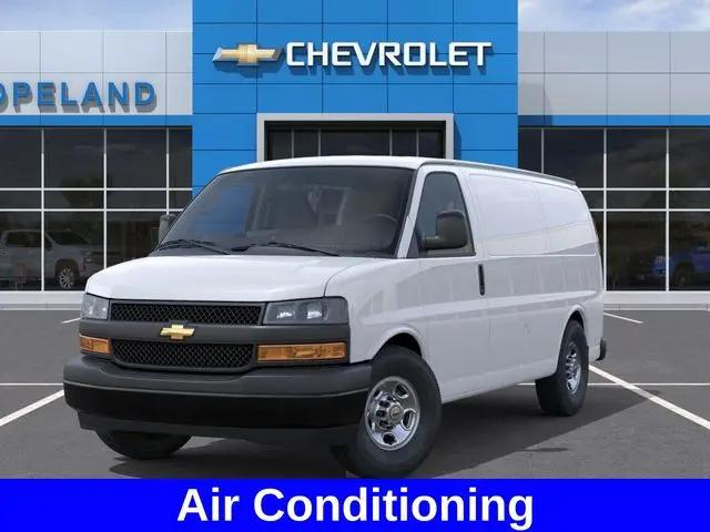 2026 Chevrolet Express Cargo Van 2500 Regular Wheelbase, WT, RWD