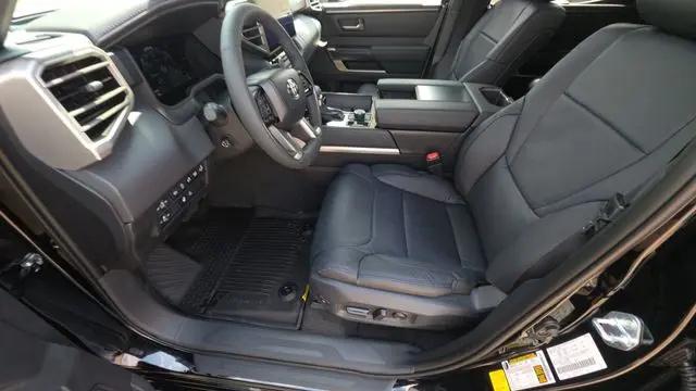 2026 Toyota Tundra Platinum CrewMax 5.5' Bed