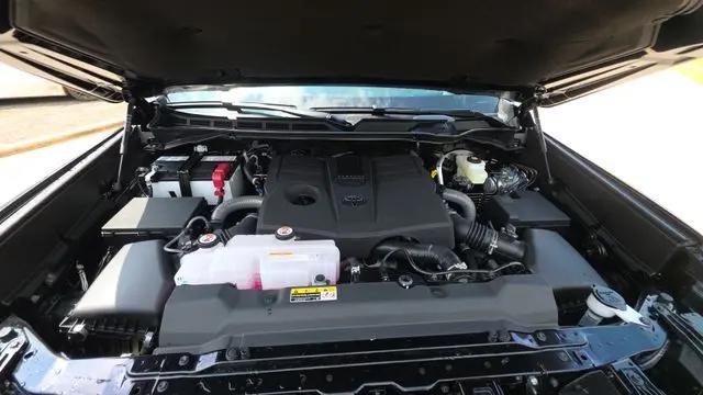 2026 Toyota Tundra Platinum CrewMax 5.5' Bed
