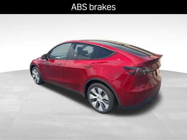 2024 Tesla Model Y Long Range Single Motor Rear-Wheel Drive