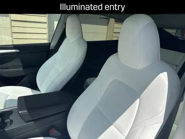 2024 Tesla Model Y Long Range Single Motor Rear-Wheel Drive