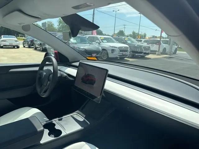 2024 Tesla Model Y Long Range Single Motor Rear-Wheel Drive