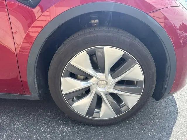 2024 Tesla Model Y Long Range Single Motor Rear-Wheel Drive