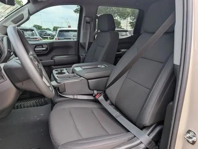 2026 GMC Sierra 1500 Crew Cab, Short Bed, Pro, 4WD