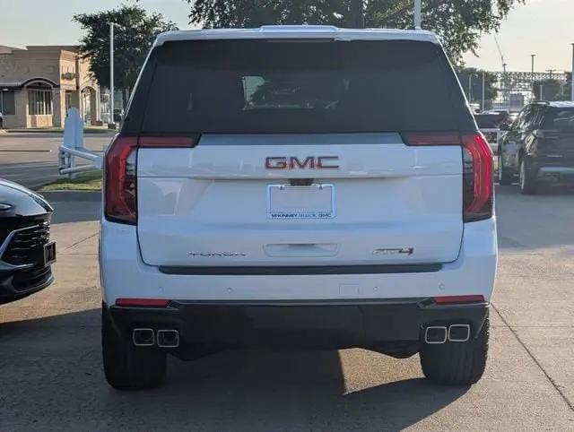 2026 GMC Yukon 4WD AT4