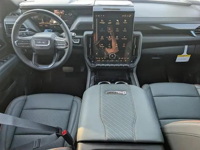 2026 GMC Yukon 4WD AT4