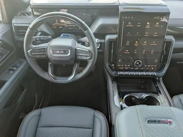 2026 GMC Yukon 4WD AT4